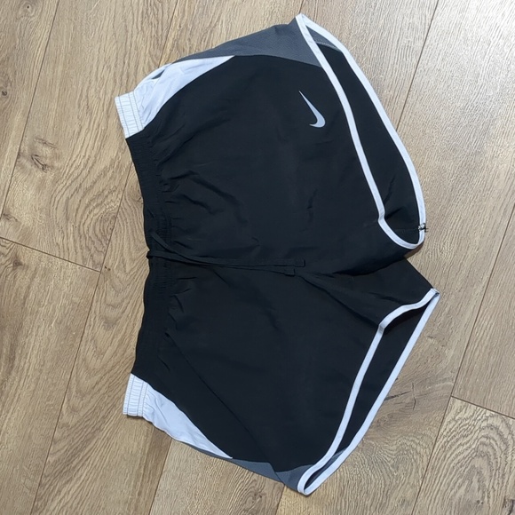 Nike Pants - Nike Dri Fit Lined Running Gym Workout Shorts Black Women's Size Large